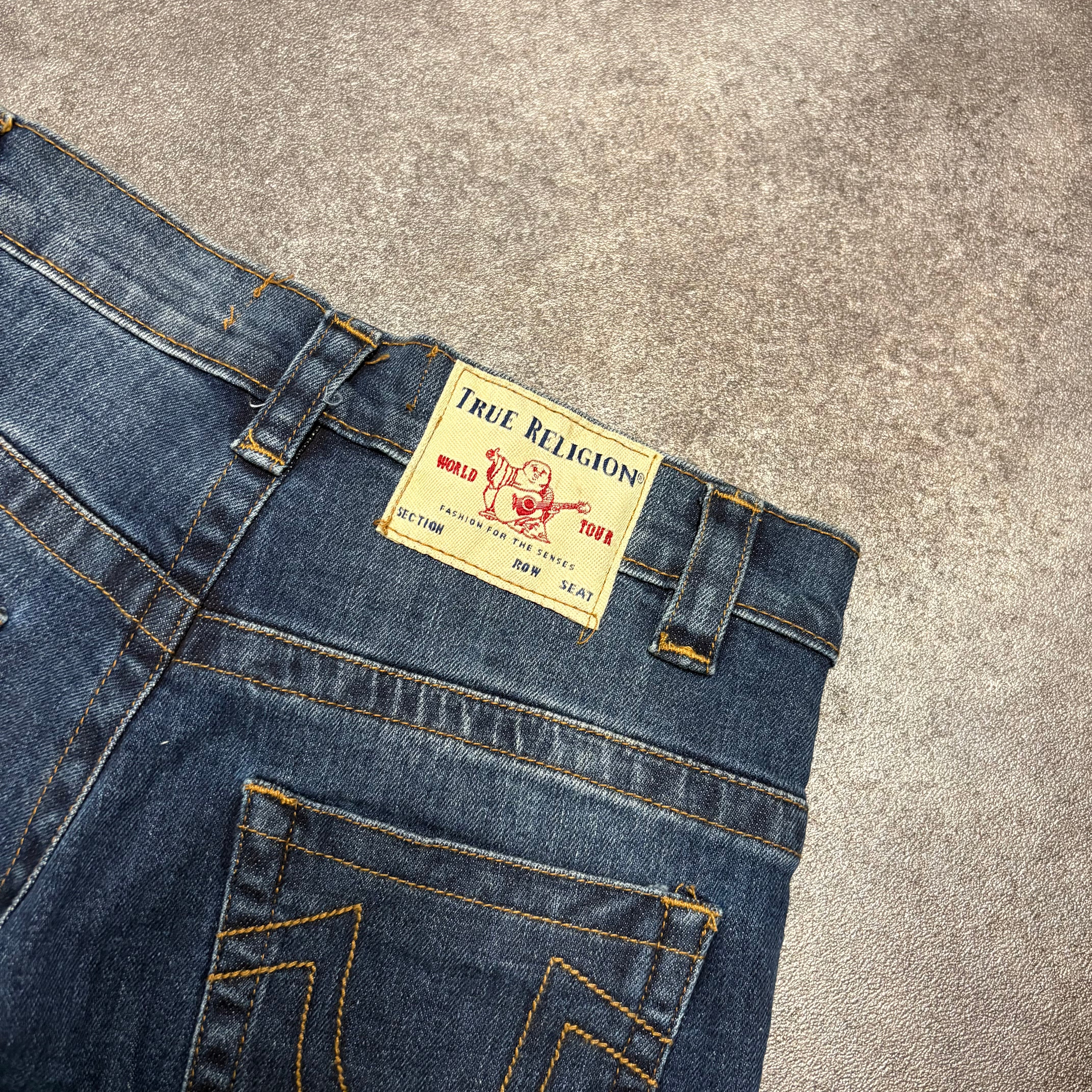 True Religion Jennie Curvy Low Rise Super Skinny Denim Shorts – Blue